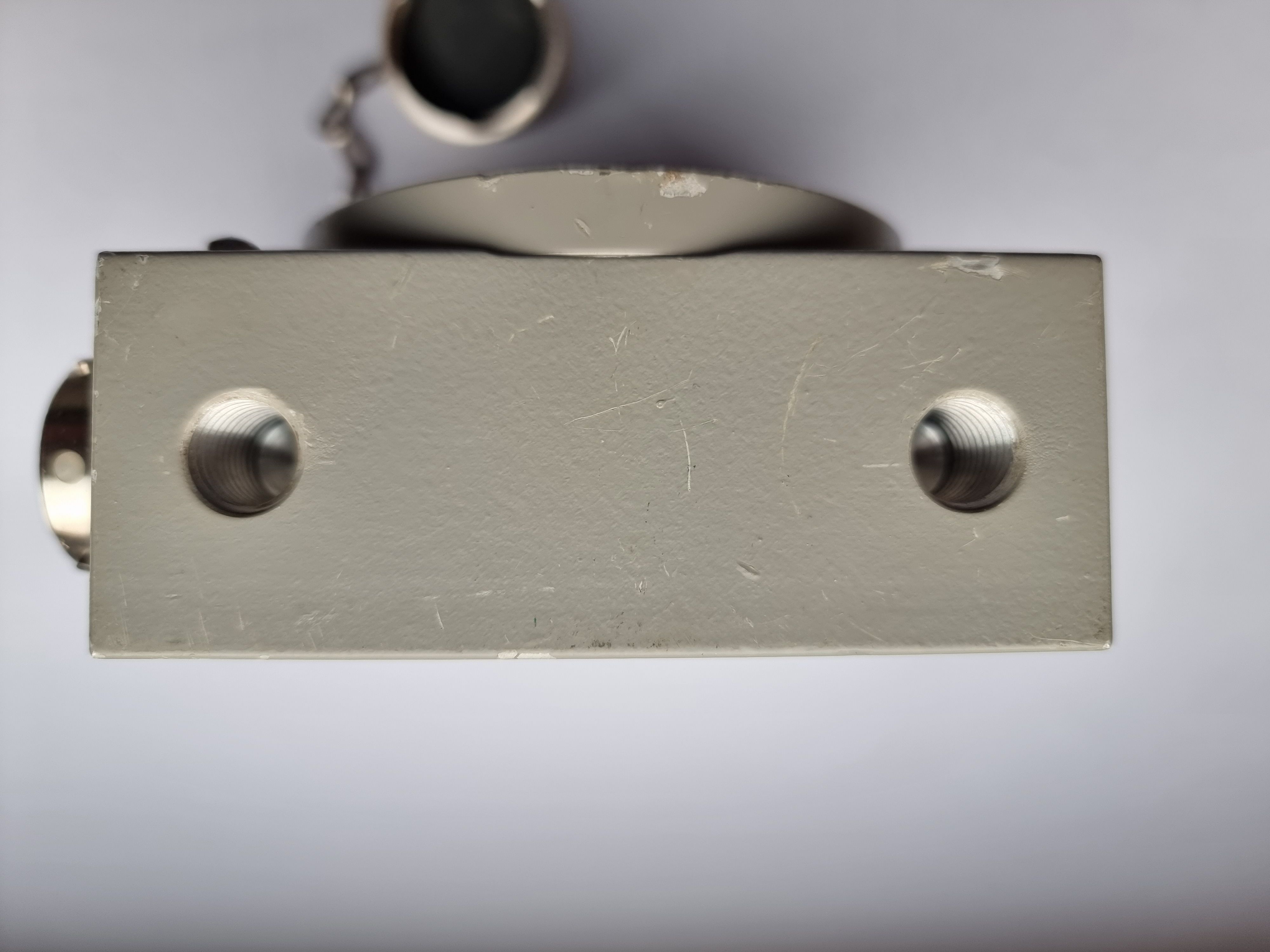 Датчик механический 2472560017 Датчик механический 2472560017