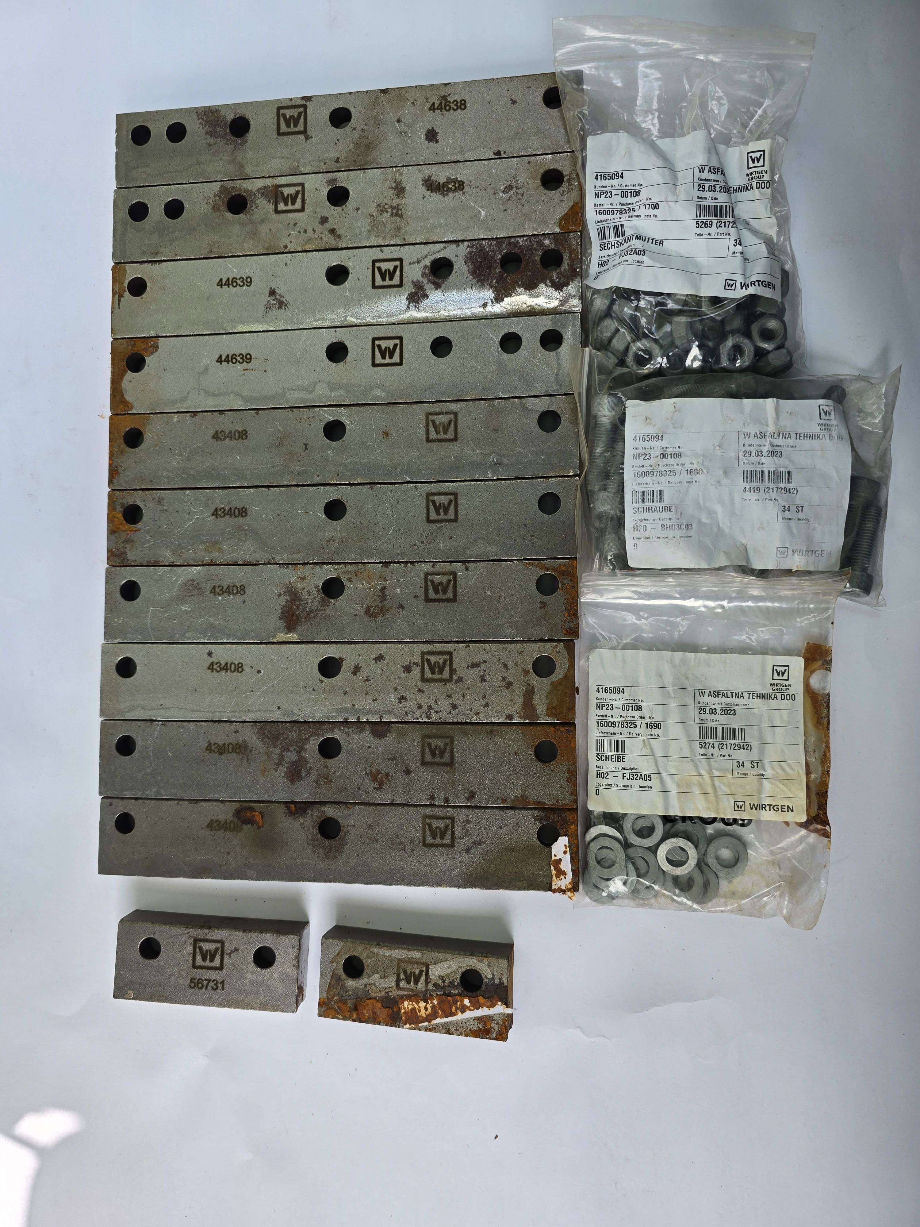 Сервисный пакет скребков тип-1 2172942 Сервисный пакет скребков тип-1 2172942