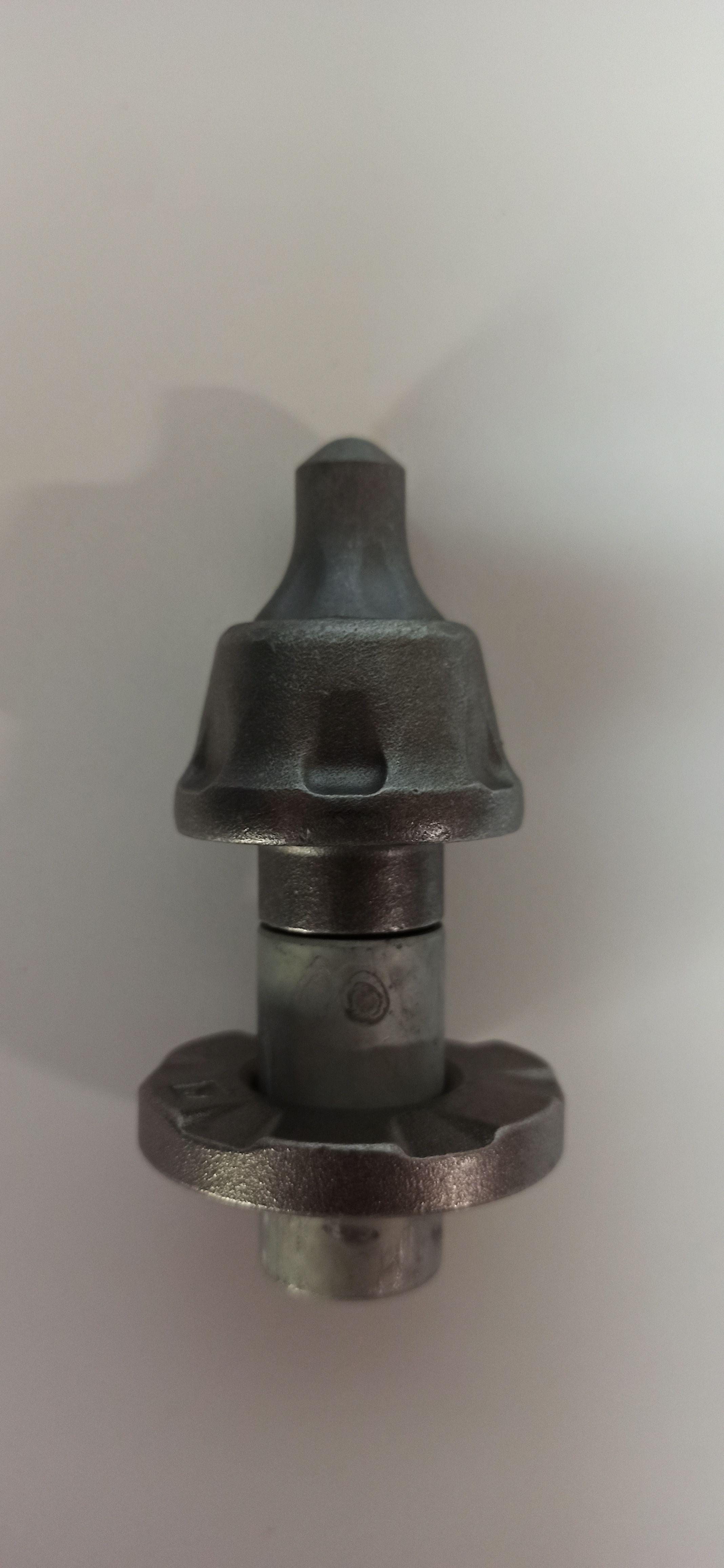 Резцы Wirtgen W8/20X2 Резцы Wirtgen W8/20X2