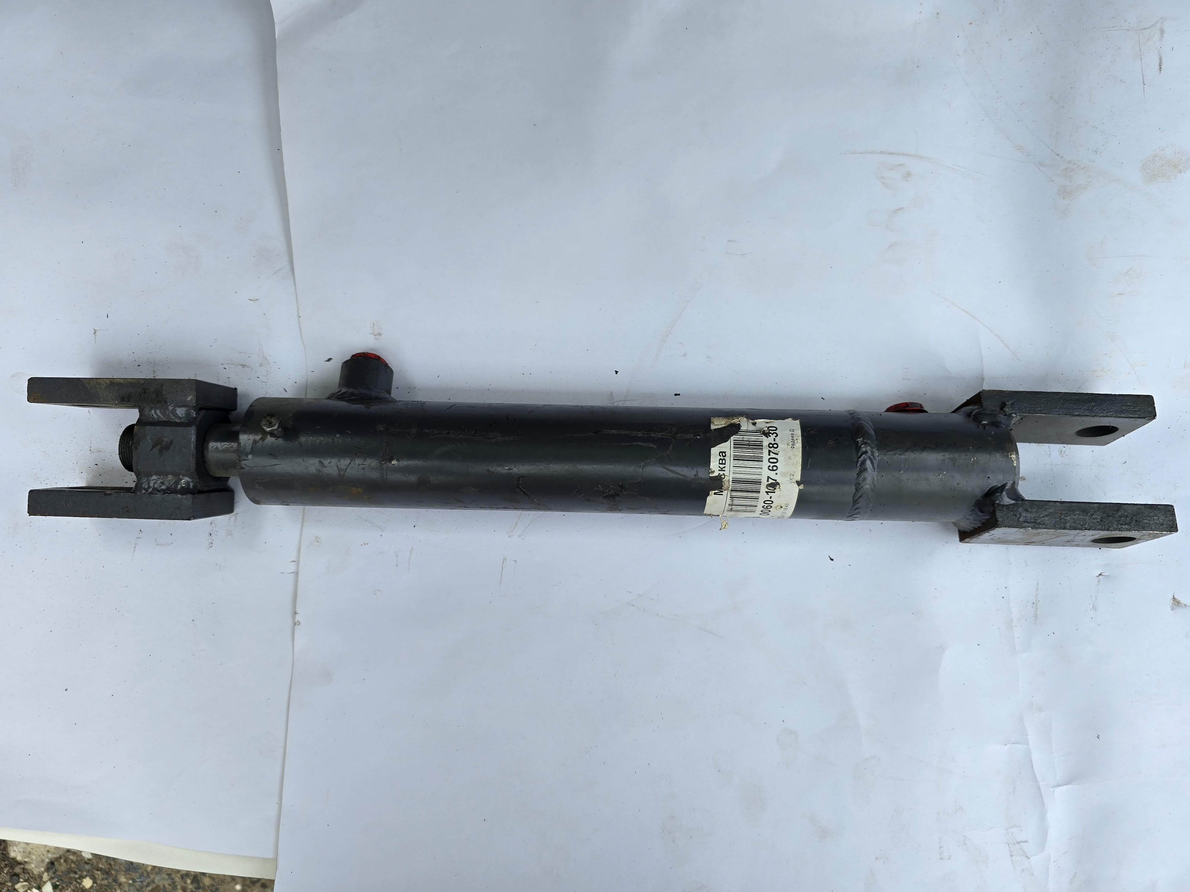 Гидроцилиндр рулевой 260.06.07.00.000 Гидроцилиндр рулевой 260.06.07.00.000