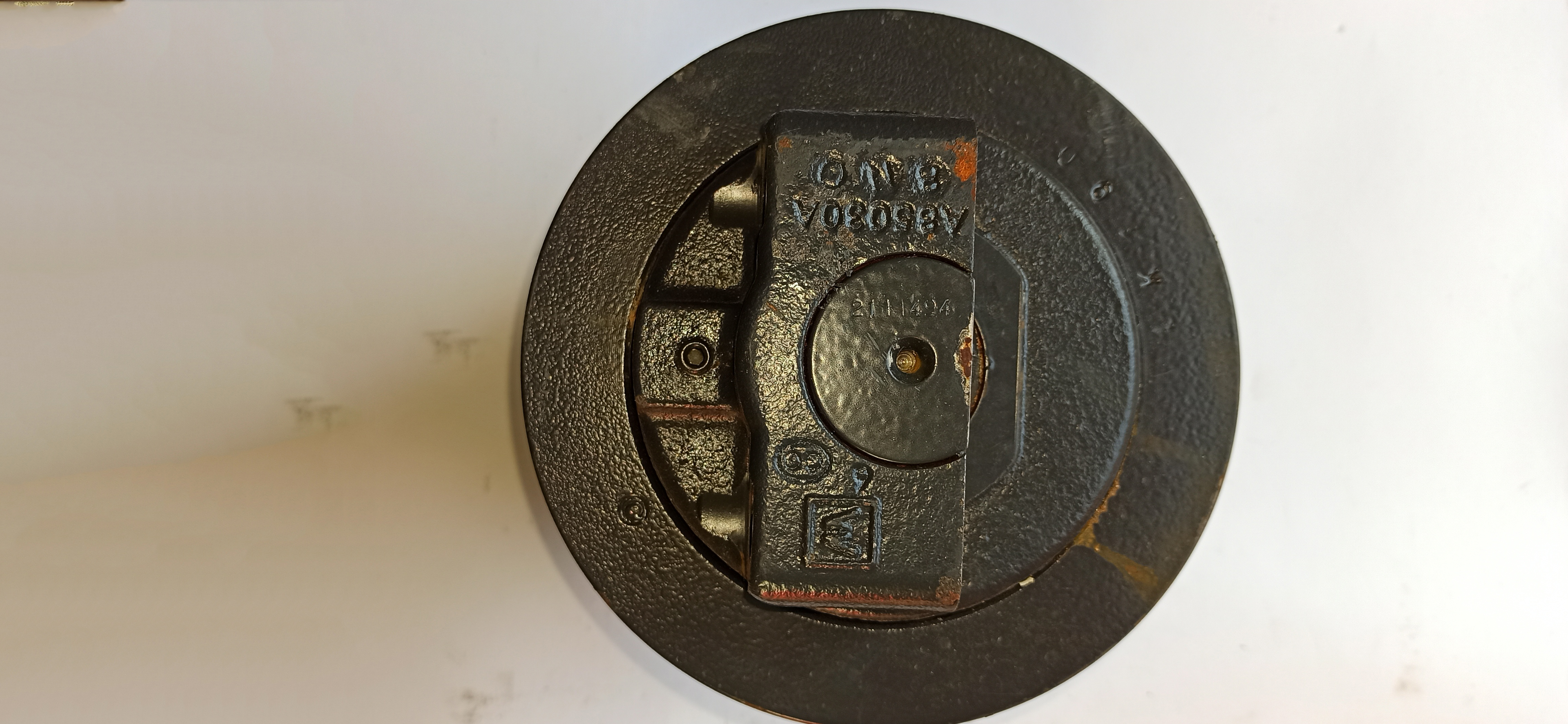 Ролик опорный 2111494 Ролик опорный 2111494