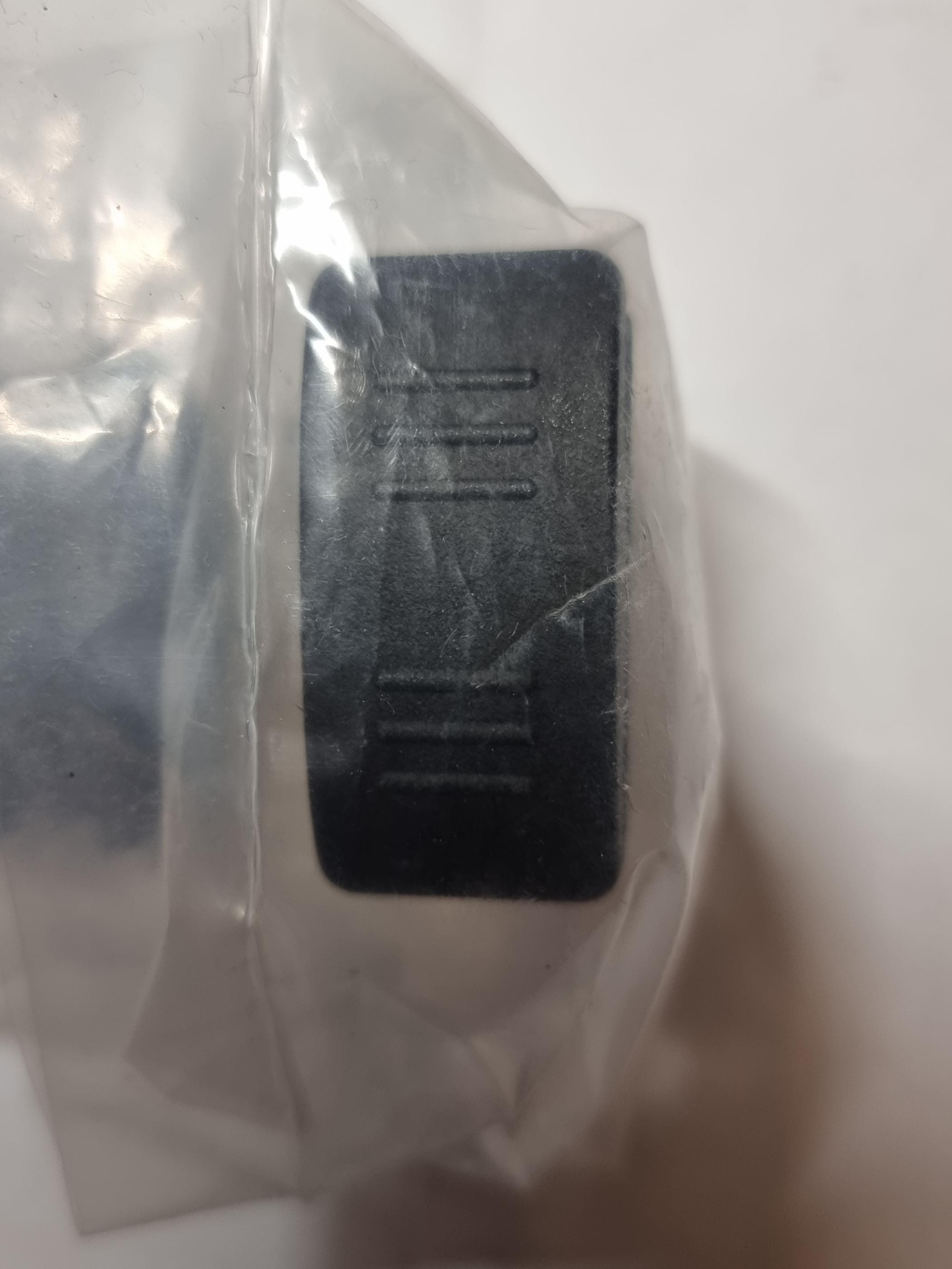 Кнопка 24В 2093466 Кнопка 24В 2093466