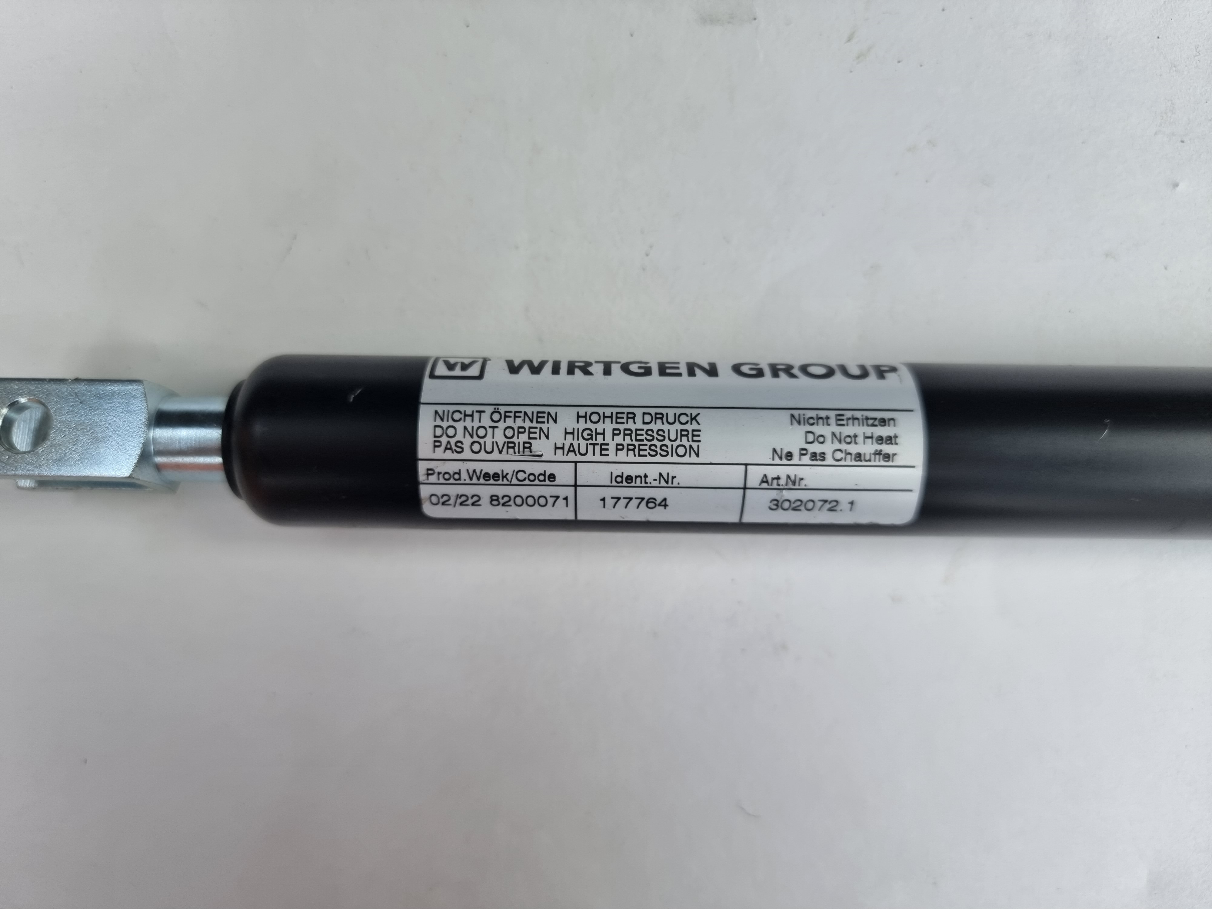 Пневмоамортизатор 177764 Пневмоамортизатор 177764